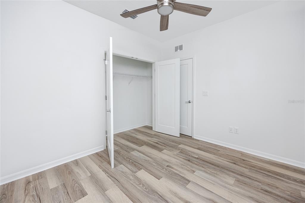915 E 15th Avenue - Photo 35