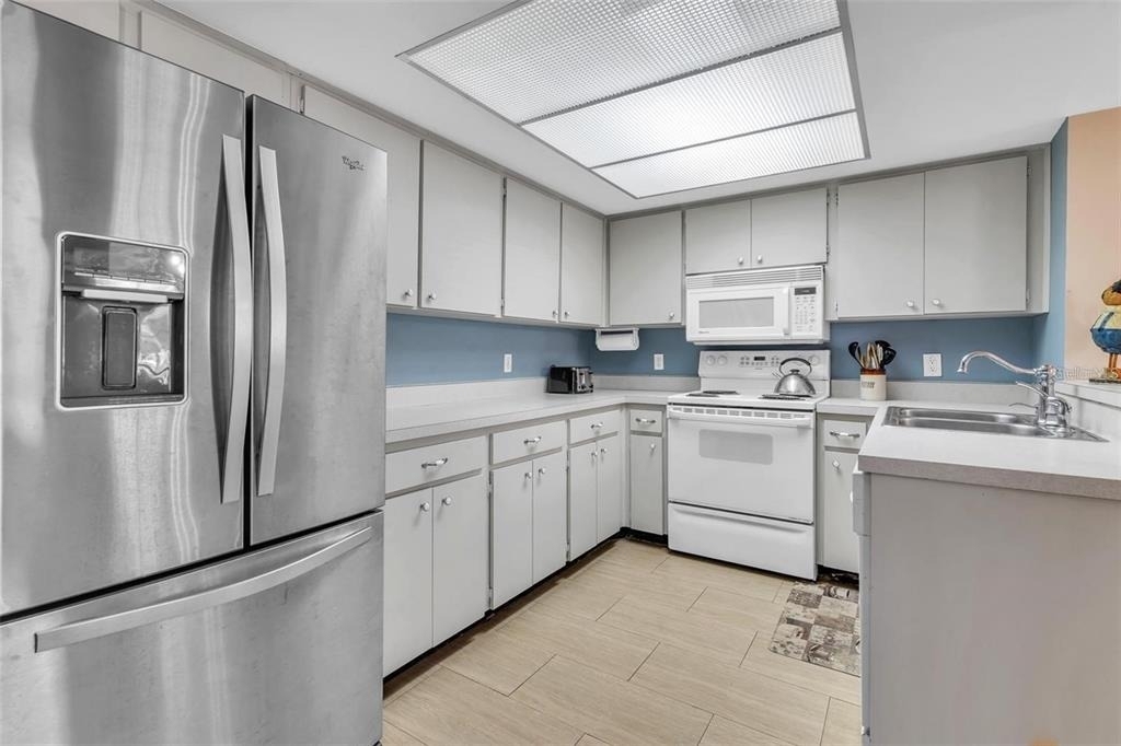 700 Starkey Road - Photo 7