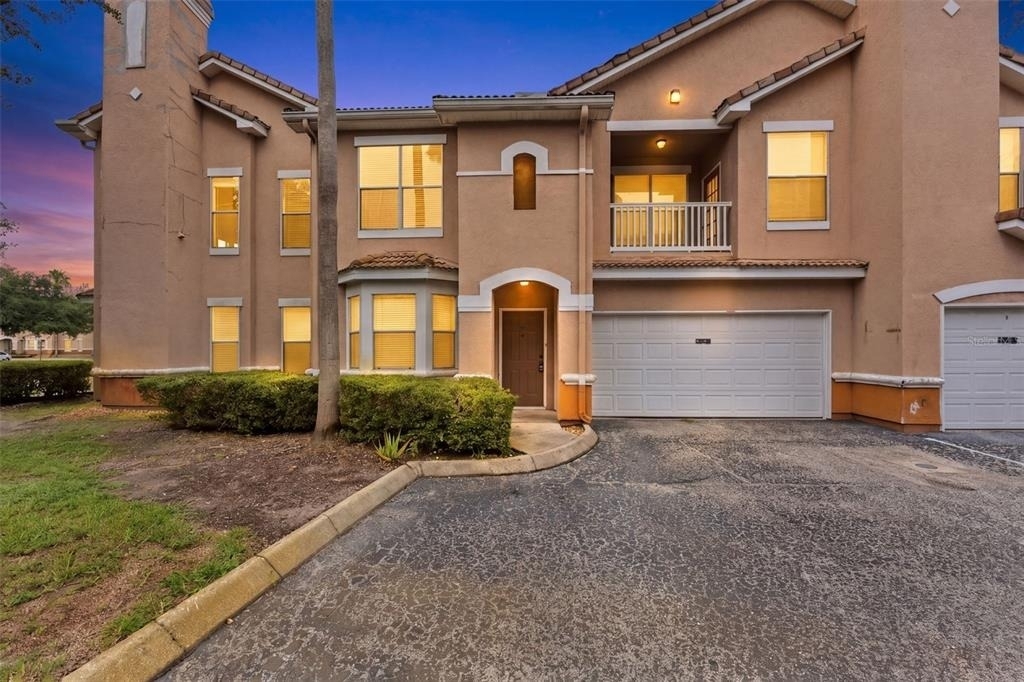 10436 Villa View Circle - Photo 0