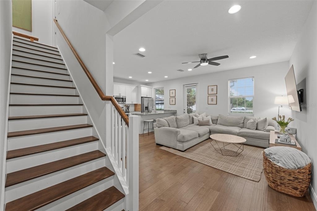 6615 S Manhattan Avenue - Photo 12