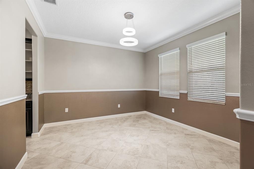 9650 Ivory Drive - Photo 3