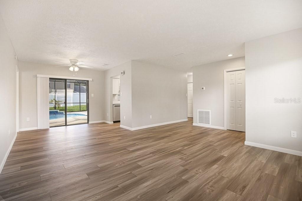 423 Van Reed Manor Drive - Photo 1