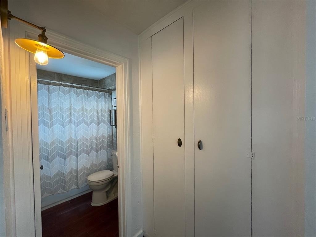 4221 Burlington Avenue N - Photo 19