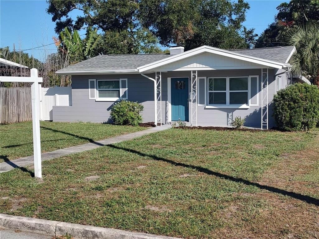 4637 12th Avenue N - Photo 0