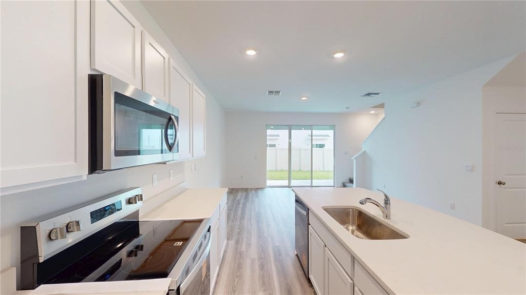17280 Bigleaf Mahogany Lane - Photo 11