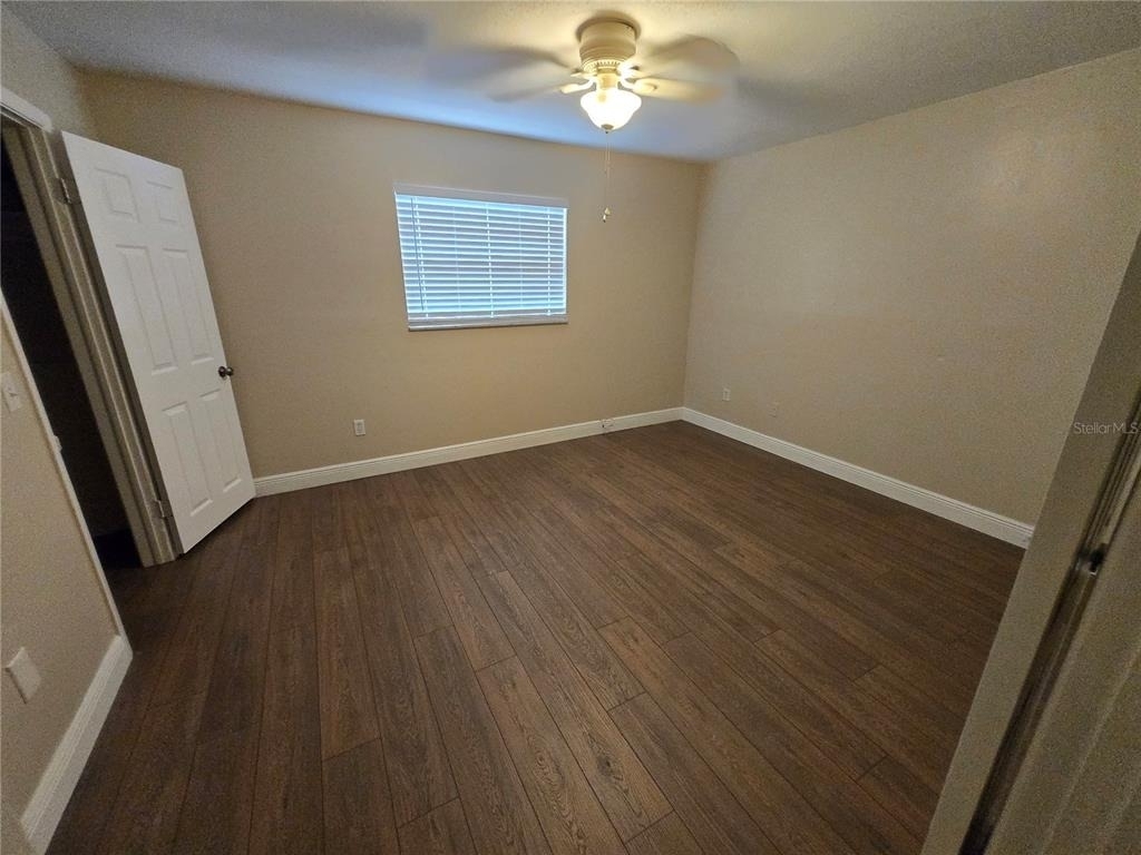1320 Moreland Drive - Photo 4