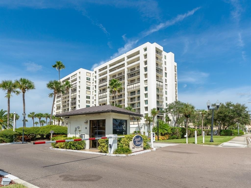 1460 Gulf Boulevard - Photo 1