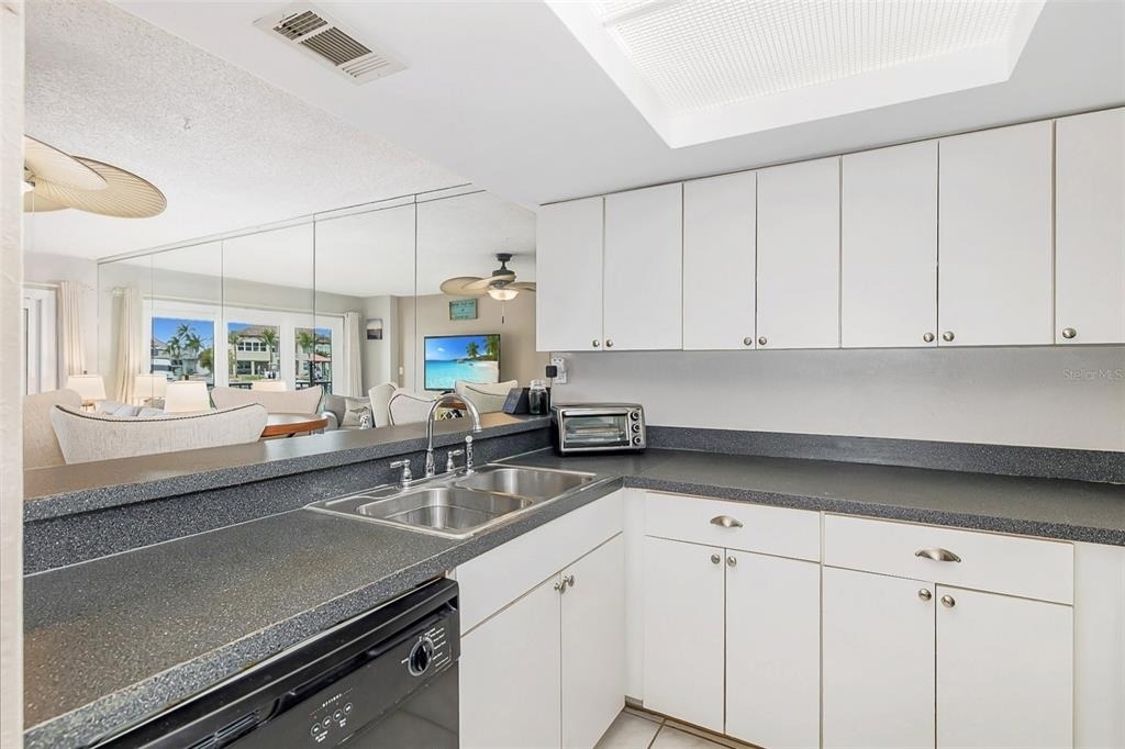 51 Island Way - Photo 22