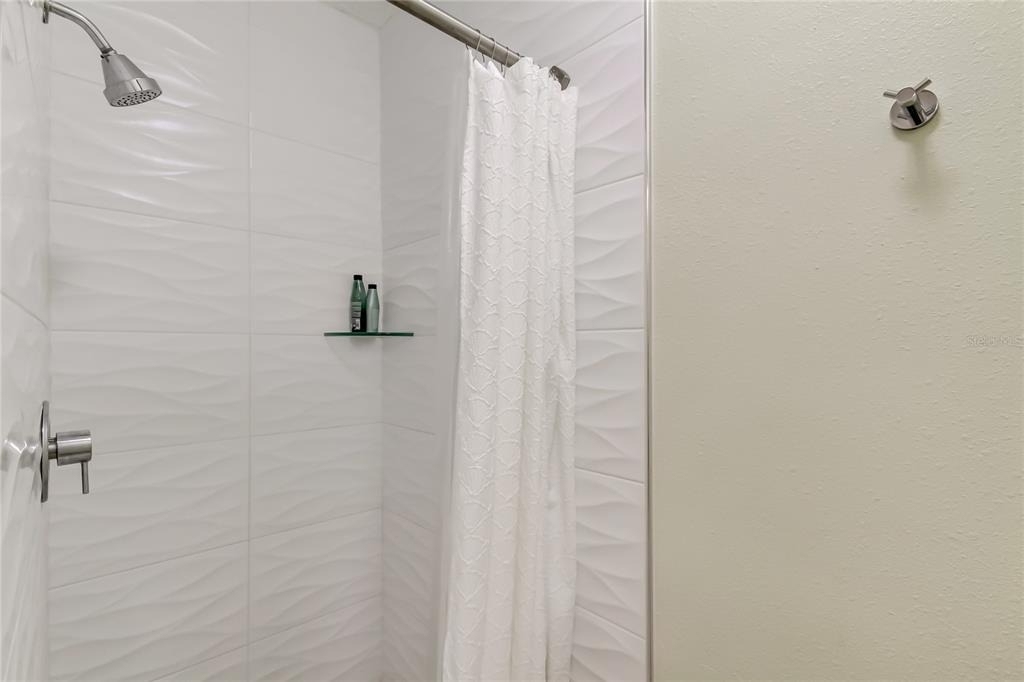 51 Island Way - Photo 53