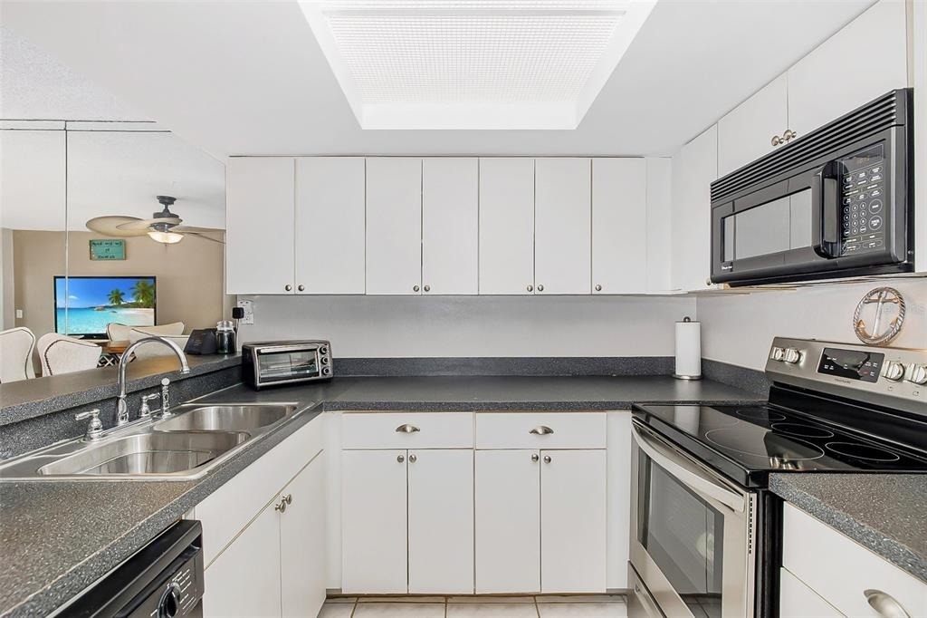 51 Island Way - Photo 21