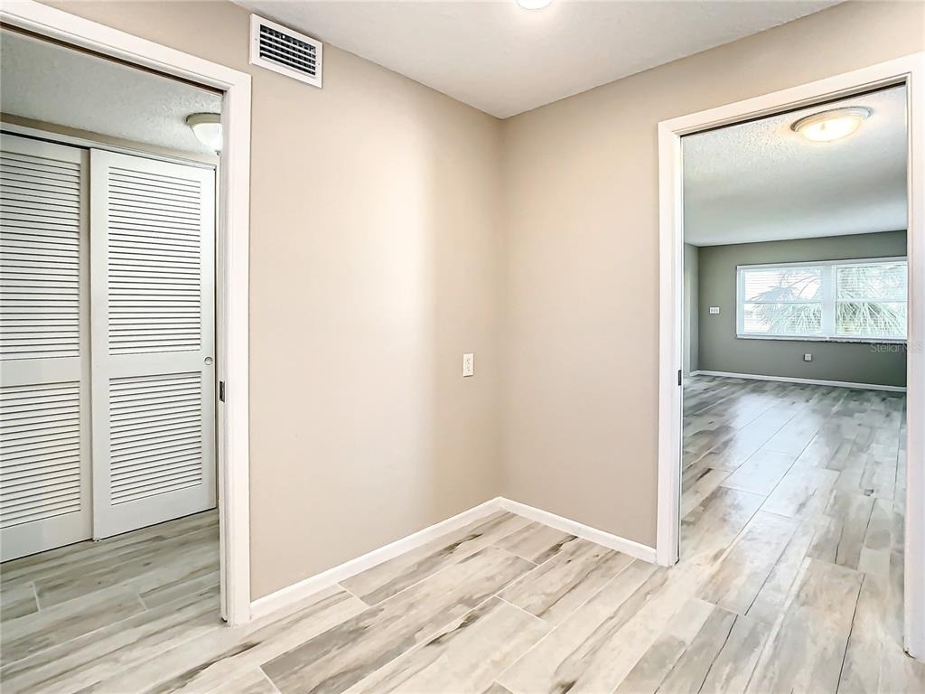 4575 Cove Circle - Photo 9