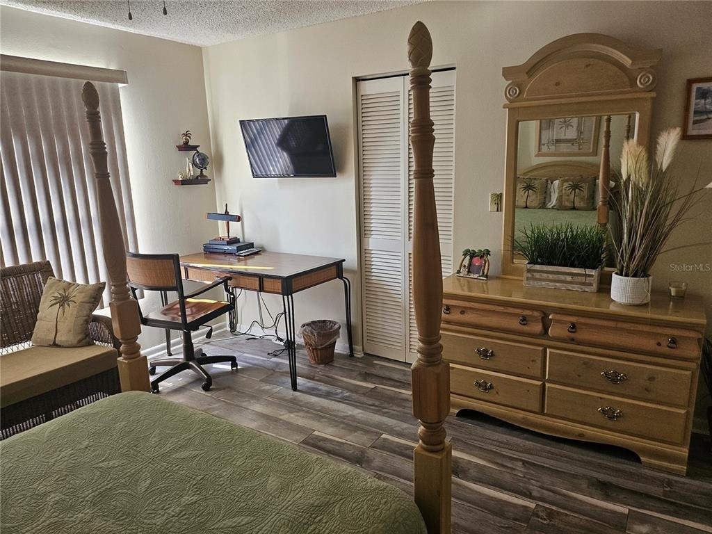 6011 Bahia Del Mar Boulevard - Photo 13