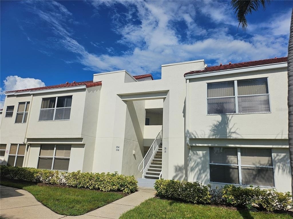 6011 Bahia Del Mar Boulevard - Photo 0