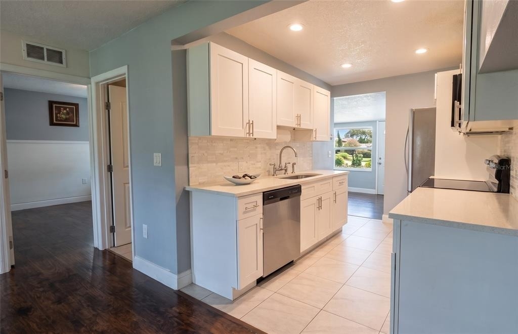 710 Kentucky Avenue - Photo 4