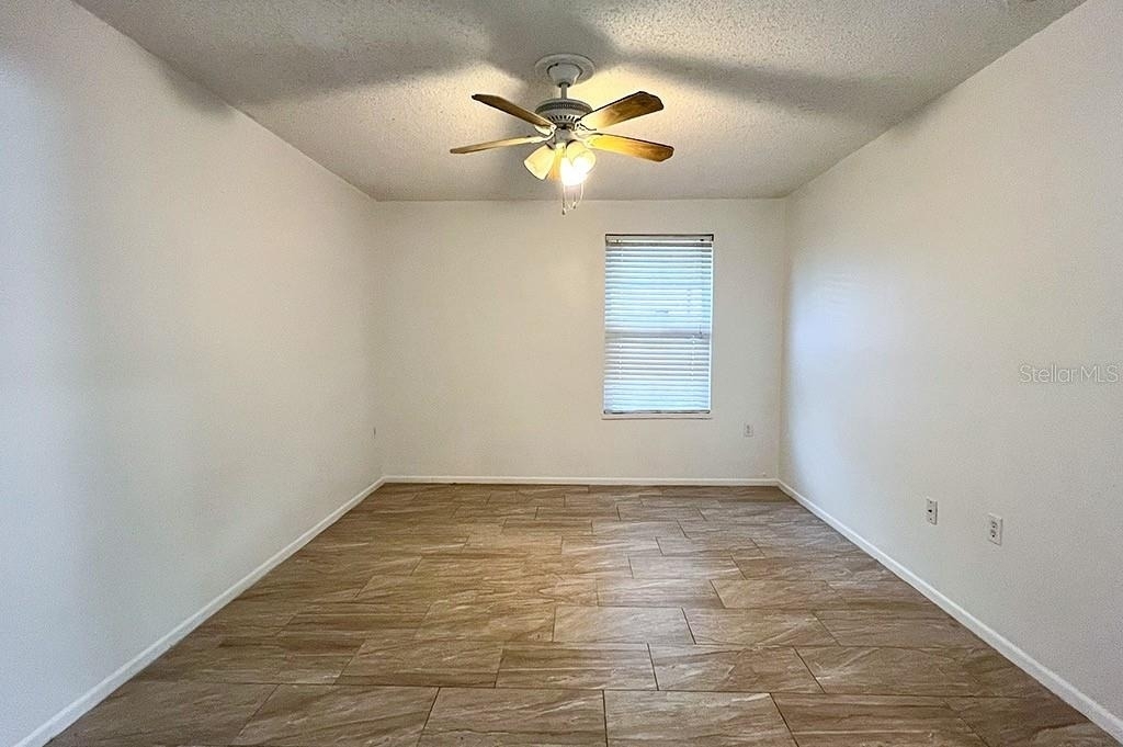 10 York Court - Photo 15