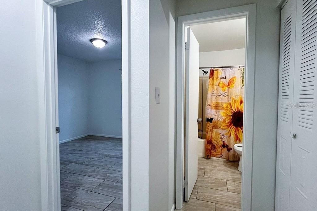 10 York Court - Photo 14