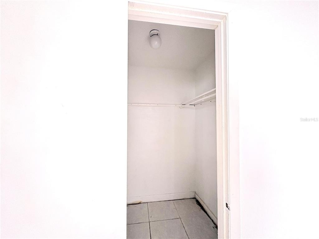 1106 E South Street - Photo 9