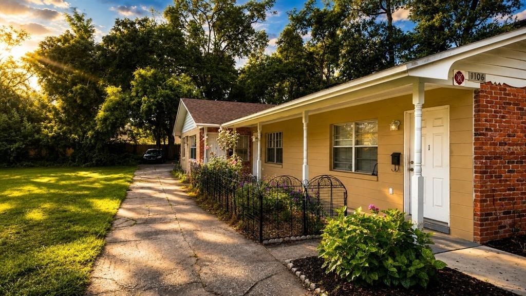 1106 E South Street - Photo 1