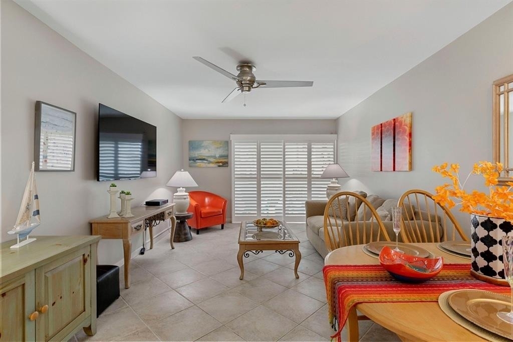 10365 Paradise Boulevard - Photo 5