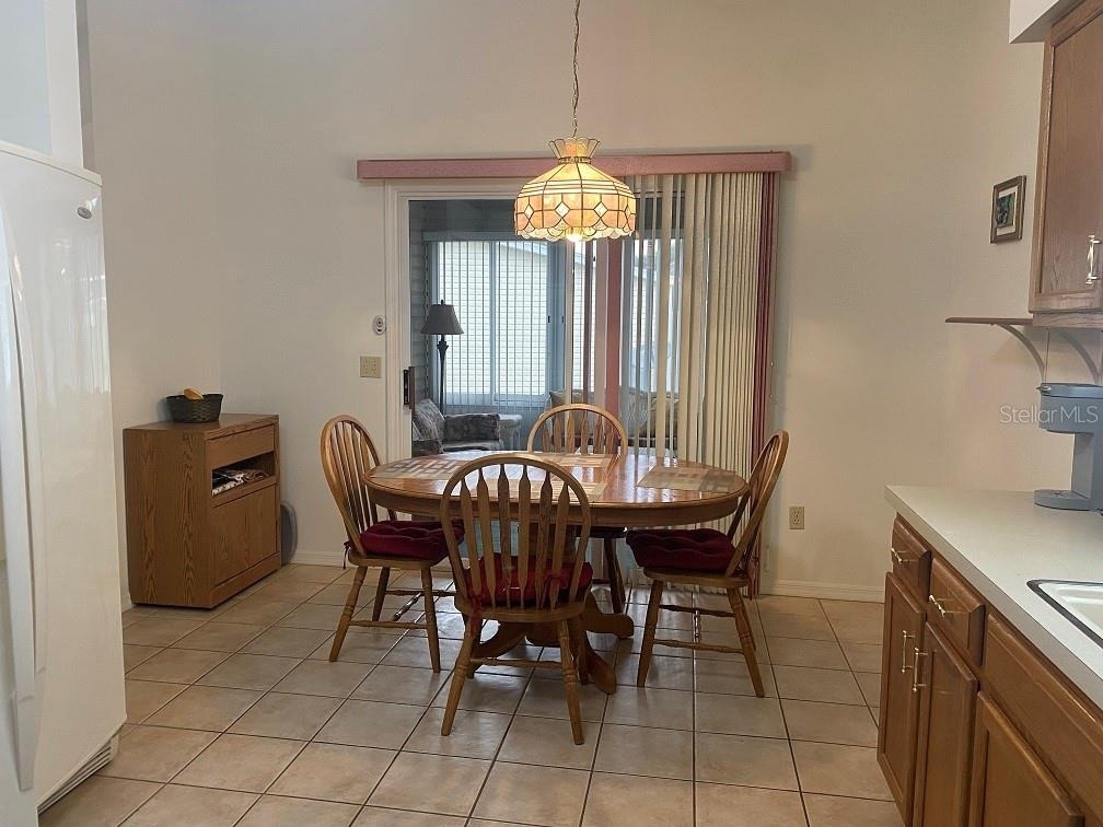1223 Granada Court - Photo 4