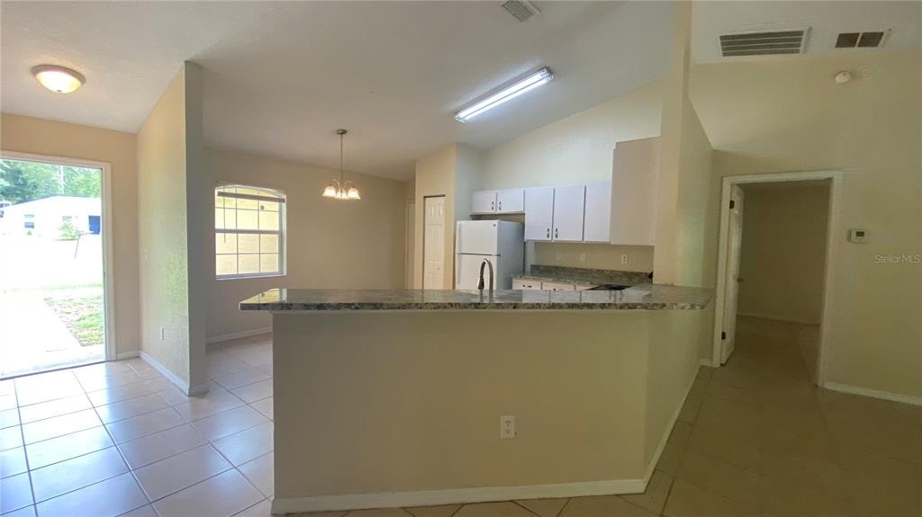 523 Silver Way Drive - Photo 2