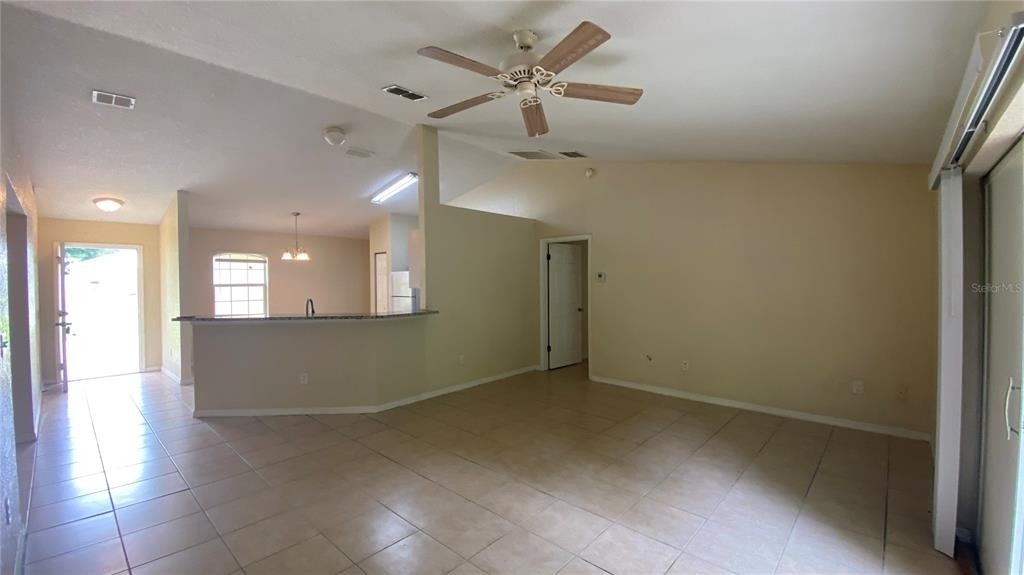 523 Silver Way Drive - Photo 3