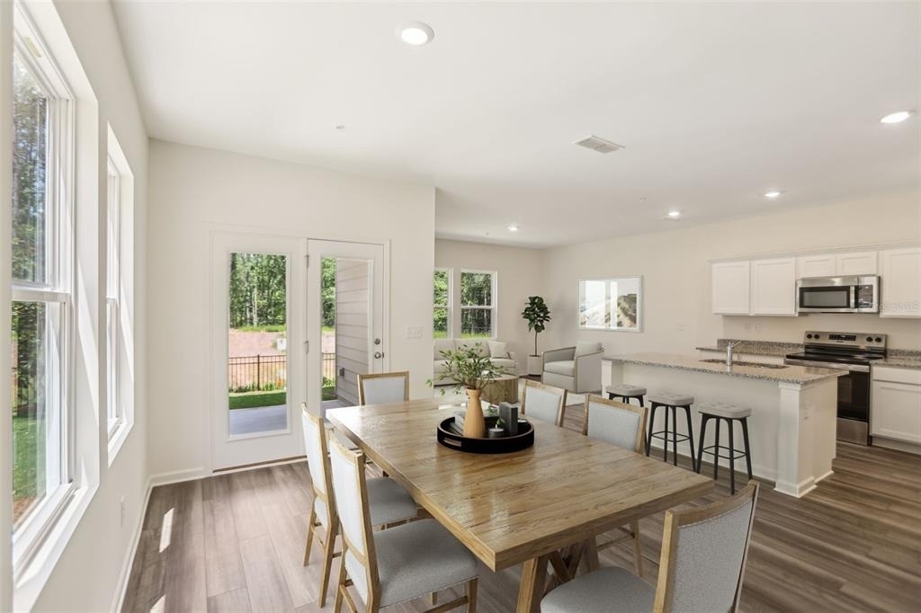 2587 Grey Hawk Drive, - Photo 2