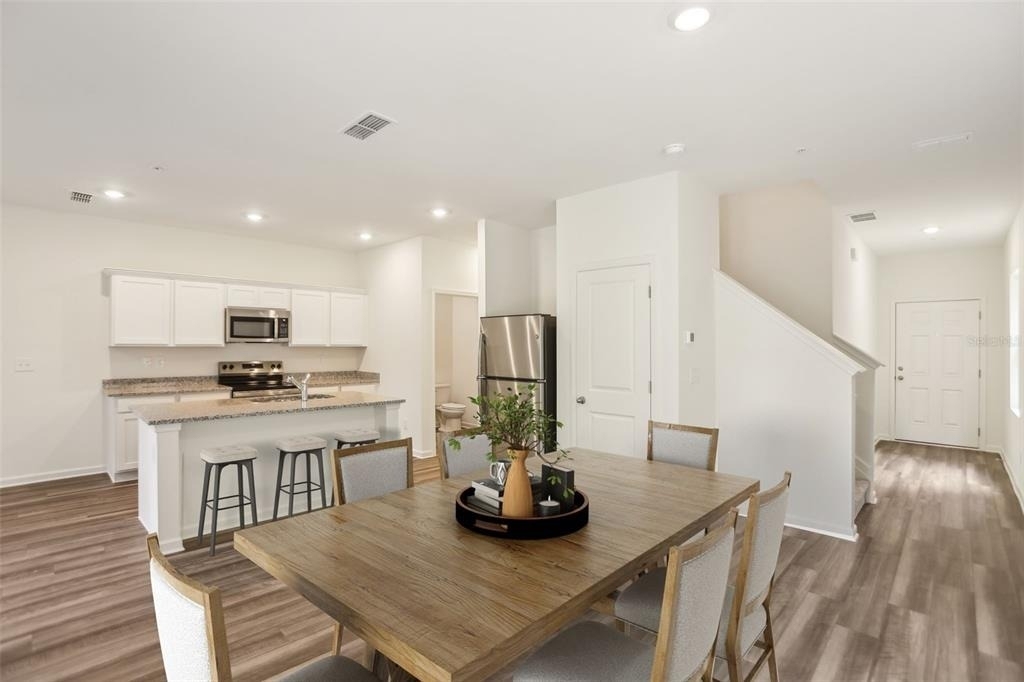 2587 Grey Hawk Drive, - Photo 1