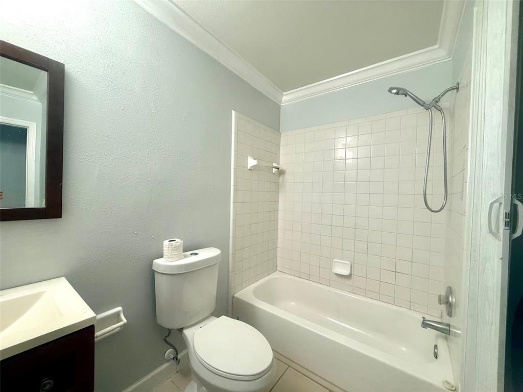 926 Lake Destiny Road - Photo 8