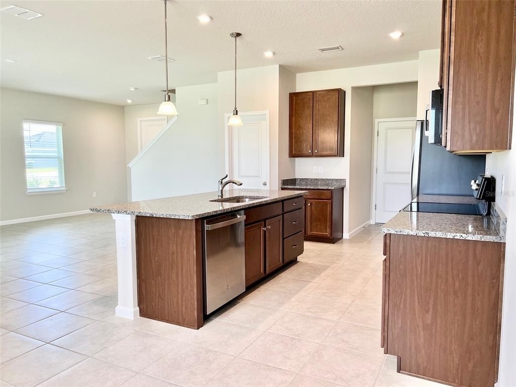 63 Berlin Avenue - Photo 5