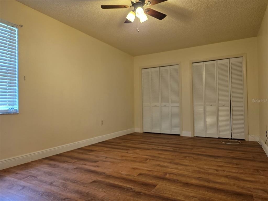 415 S Greenwich Court - Photo 6