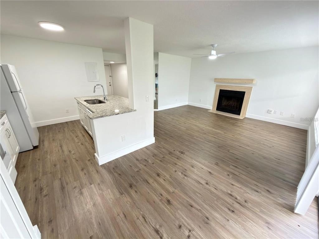 4702 Sutton Terrace - Photo 13