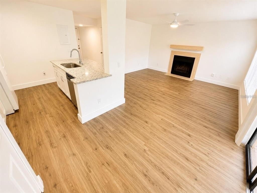 4702 Sutton Terrace - Photo 19