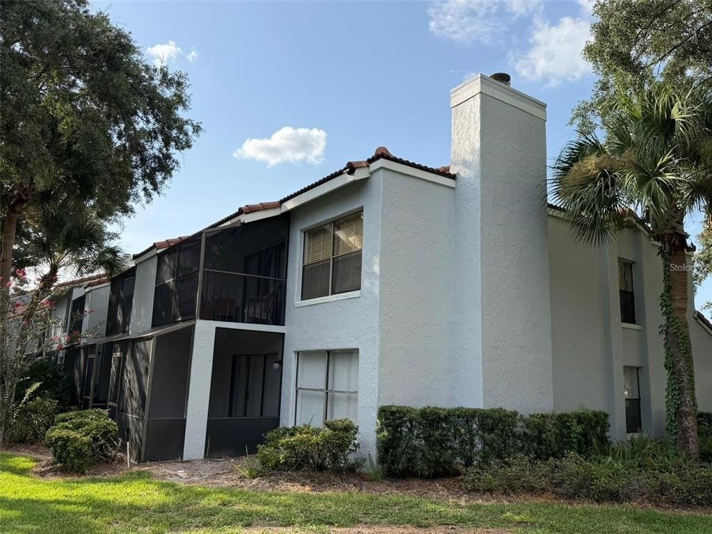 4702 Sutton Terrace - Photo 0