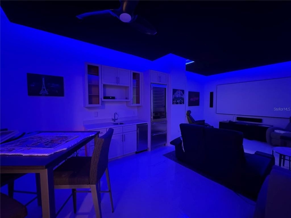 150 E Robinson Street - Photo 27