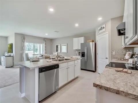 679 Madrid Drive - Photo 3