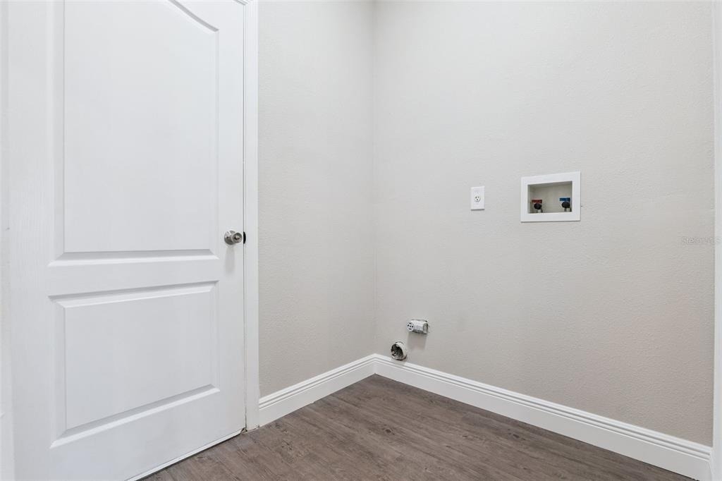 1209 Cathcart Circle - Photo 35