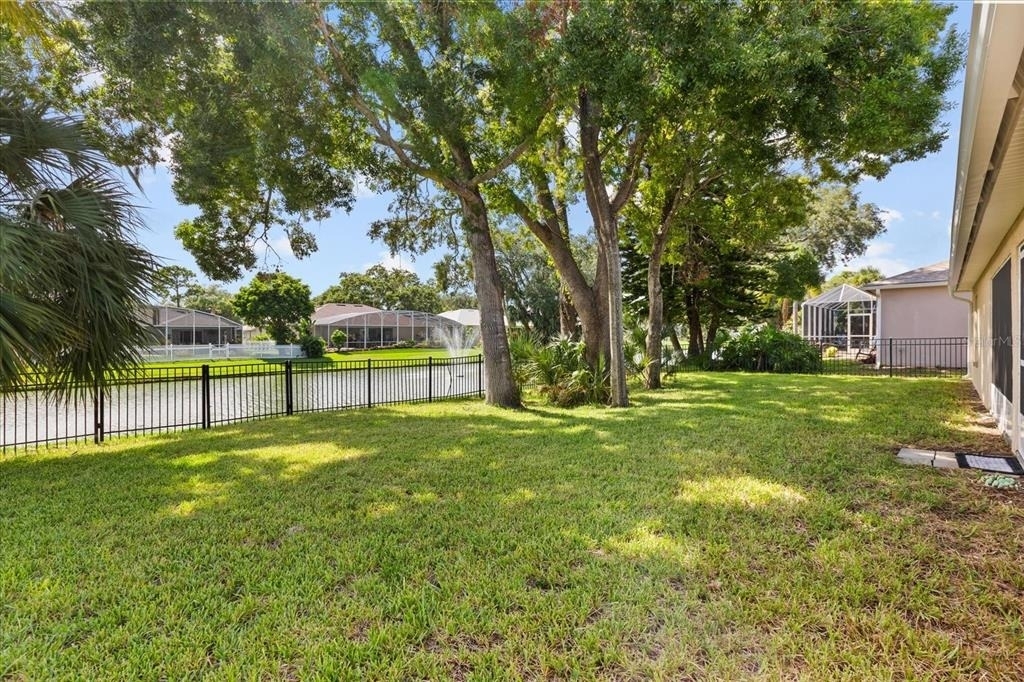 410 Central Mariners Drive - Photo 5