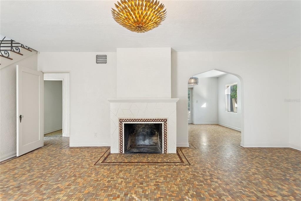 437 Richmond Street - Photo 1