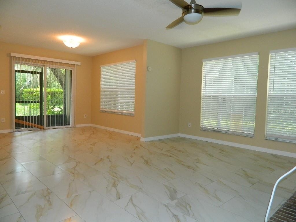 672 Roaring Drive - Photo 4