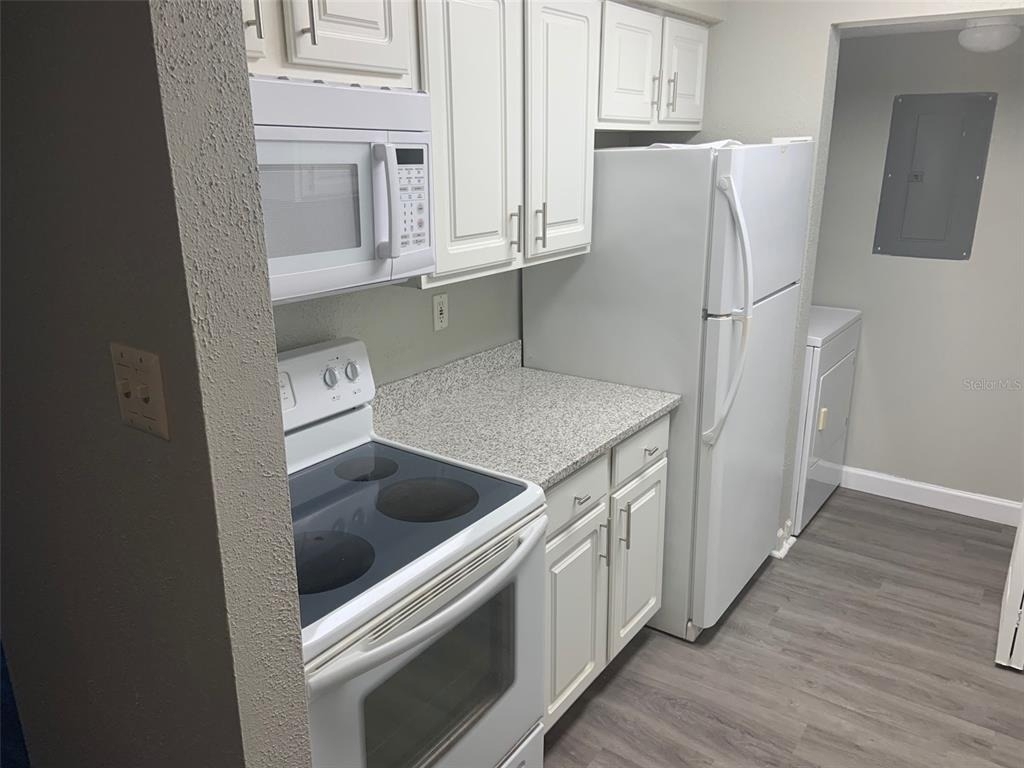 3756 Idlebrook Circle - Photo 3