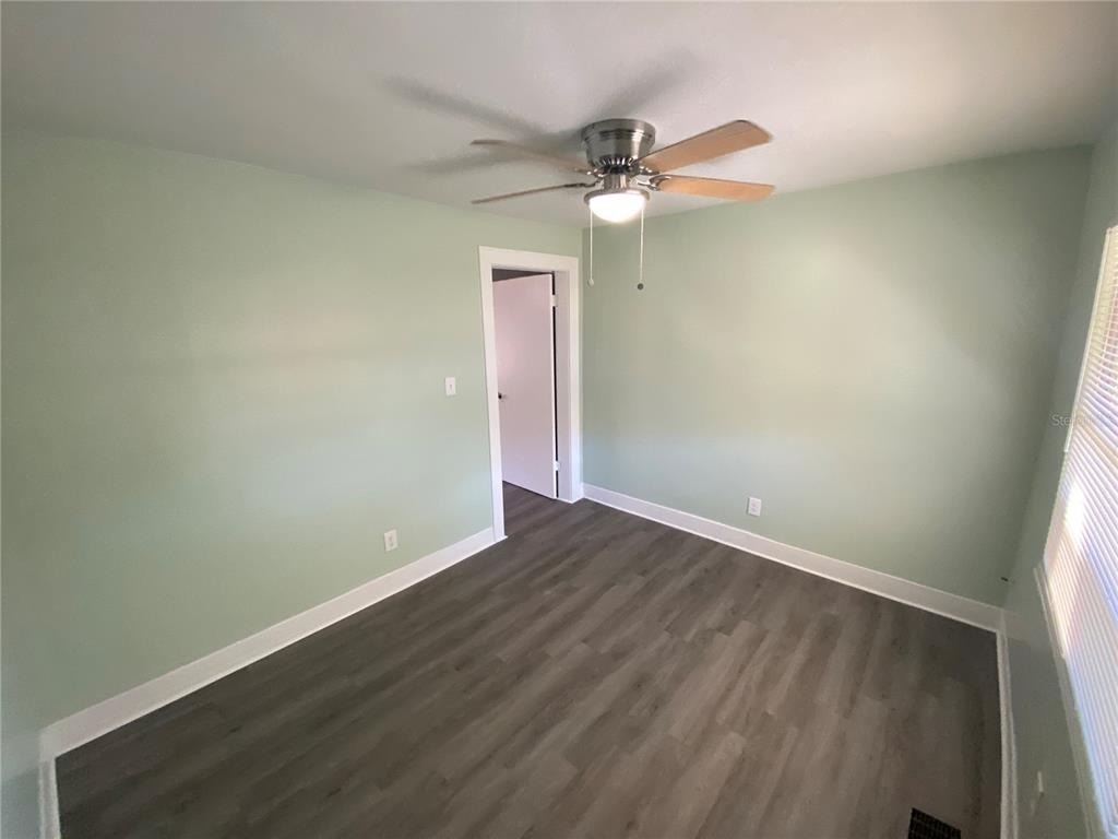 227 E Barnes Avenue - Photo 4