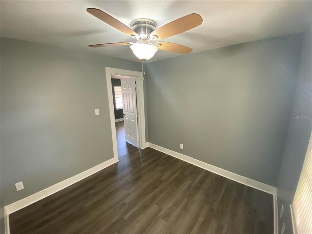 227 E Barnes Avenue - Photo 7