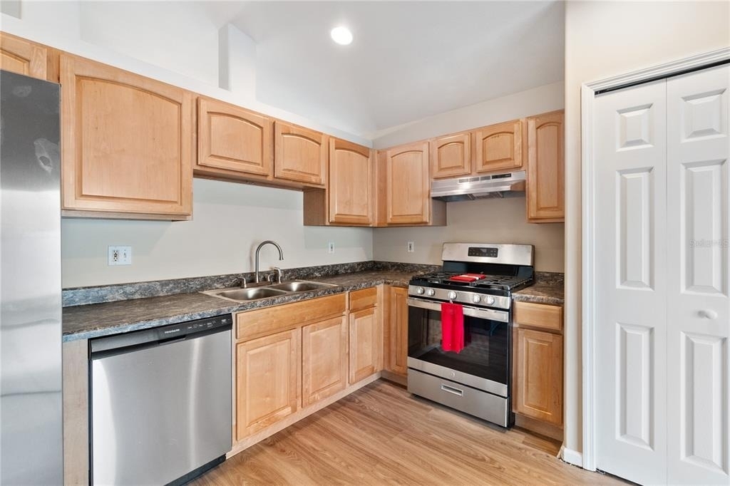 2917 Wilshire Road - Photo 6