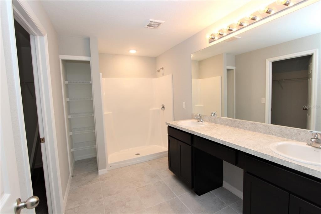 154 Australian Drive - Photo 11