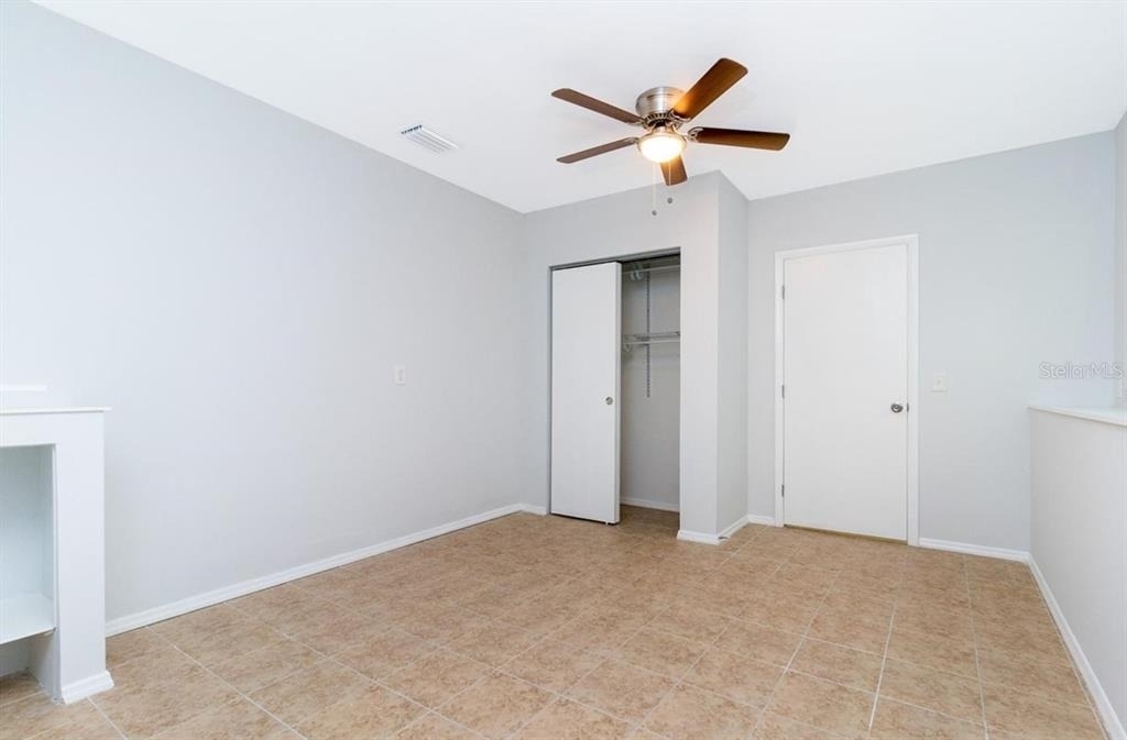 533 E Charlotte Avenue - Photo 11