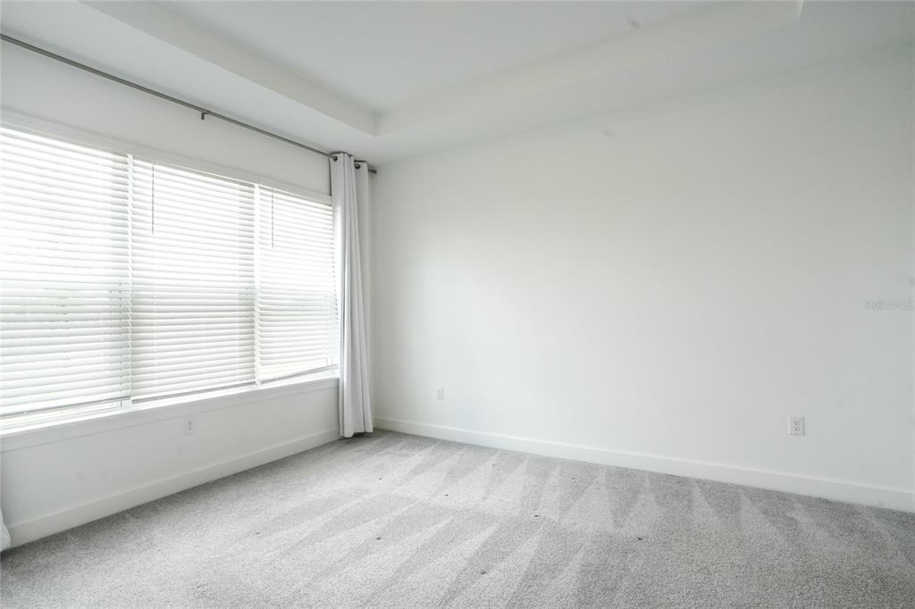16117 Isola Place - Photo 13