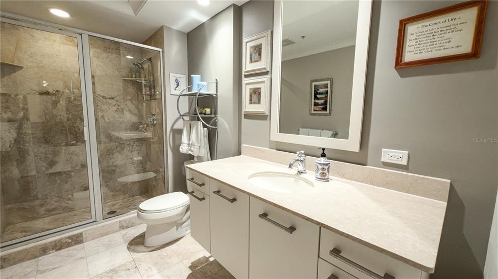 1350 Main Street - Photo 23
