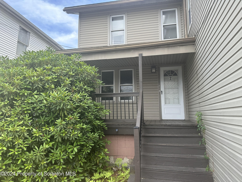 704 Hazle Street - Photo 0