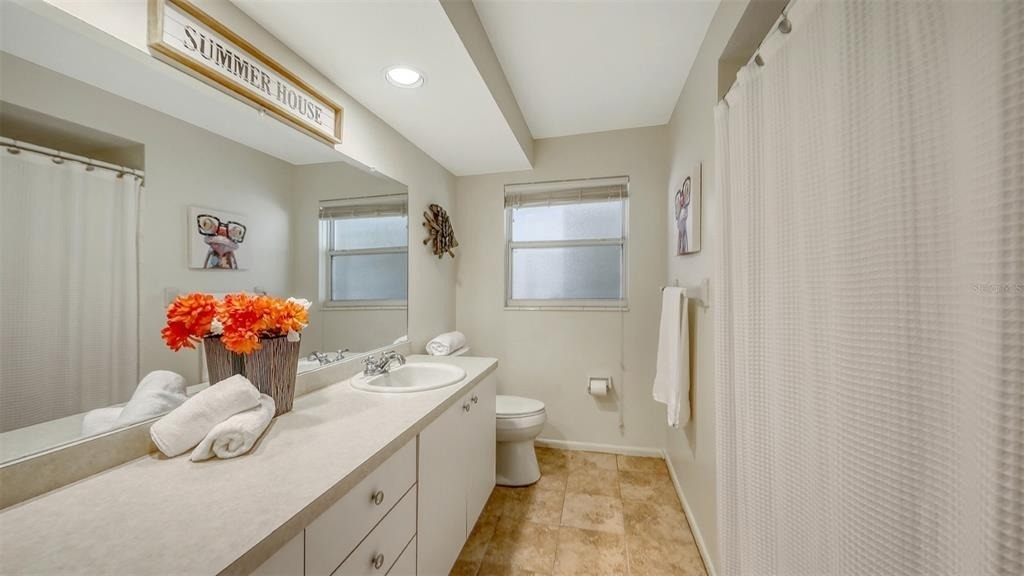 2551 Waneta Drive - Photo 23
